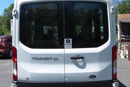 2015_Ford_Transit_150_130_012